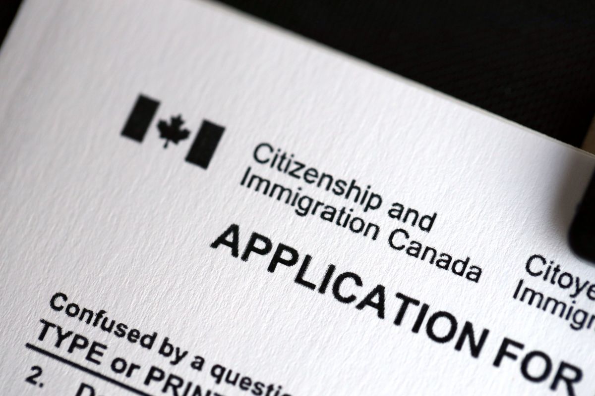 A Canadian citizenship and immigration application form.