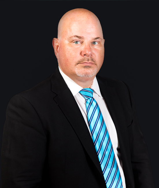 Ian-Savage-Bio-Photo